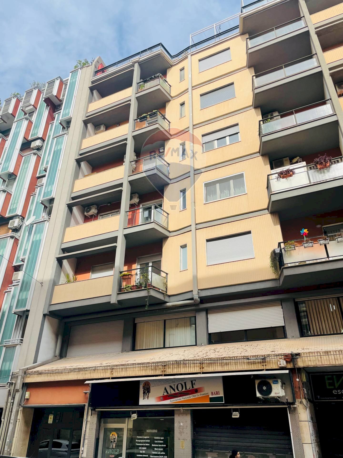 Edificio all\'aperto - Three-room apartment Via Carulli
 
54, Bari - photo 2