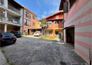 Edificio all\'aperto - Casa semi indipendente Vicolo Piatti
 
10, Viggiù - foto 34