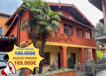 Casa all\'aperto - Casa semi indipendente Vicolo Piatti
 
10, Viggiù - foto 1