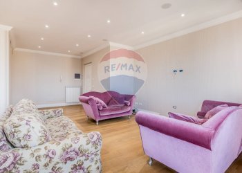 Soggiorno - Quadrilocale Via Salvatore Quasimodo
 
40, Roma - foto 8