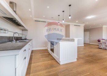 Cucina - Quadrilocale Via Salvatore Quasimodo
 
40, Roma - foto 13