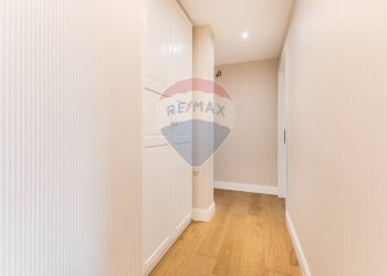 Hall / corridoio - Quadrilocale Via Salvatore Quasimodo
 
40, Roma - foto 14