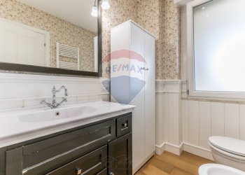 Bagno - Quadrilocale Via Salvatore Quasimodo
 
40, Roma - foto 21