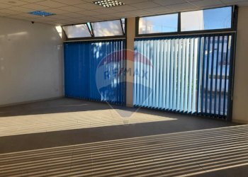 Non correlato - Commercial Premises Via Caravaglios
 
46, Castelvetrano - photo 1