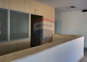 Ricezione / Lobby - Commercial Premises Via Caravaglios
 
46, Castelvetrano - photo 8