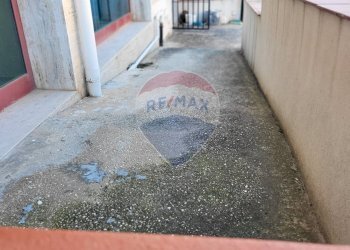 Balcone - Commercial Premises Via Caravaglios
 
46, Castelvetrano - photo 19