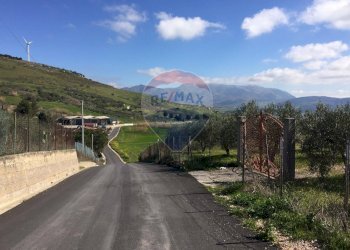 Vista delle montagne - Terreno agricolo Contrada Bagni Crisiola
 
snc, Marineo - foto 5