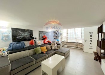 Soggiorno - Quadrilocale Corso Nicola Terracciano
 
40, Pozzuoli - foto 3