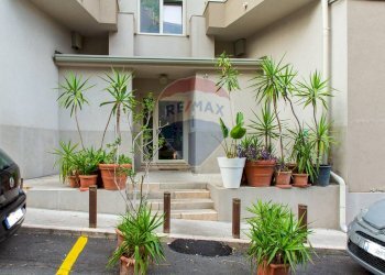 Casa all\'aperto - Quadrilocale Via Eleonora D'Angiò
 
46, Catania - foto 2