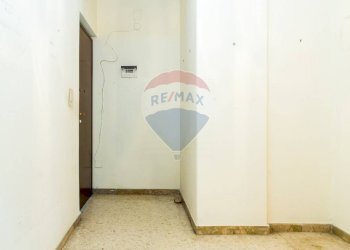 Stanza vuota - Quadrilocale Via Eleonora D'Angiò
 
46, Catania - foto 3