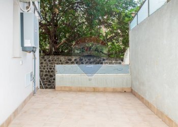Terrazza - Quadrilocale Via Eleonora D'Angiò
 
46, Catania - foto 13