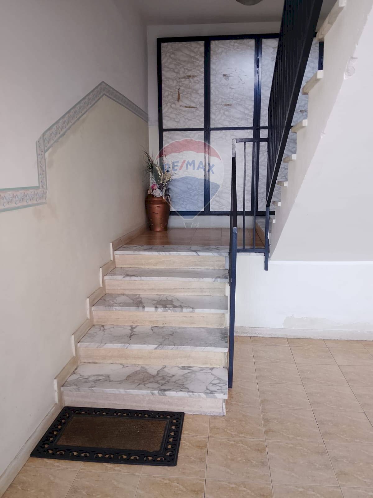 Scale - Appartamento Via Comunità Europea
 
17, Catania - foto 1