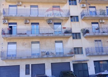 Edificio all\'aperto - Appartamento Via Comunità Europea
 
17, Catania - foto 2