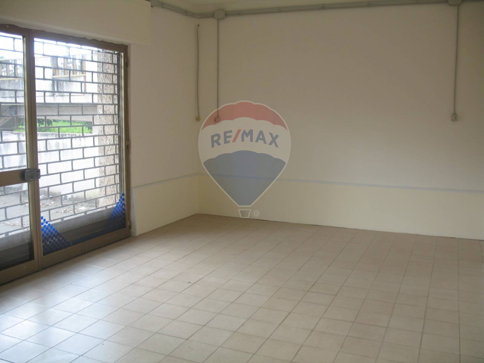 Stanza vuota - Laboratorio Via Che Guevara
 
105, Belpasso - foto 3