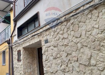 Edificio all\'aperto - Casa indipendente Via Guglielmo Oberdan
 
33, Paterno - foto 26