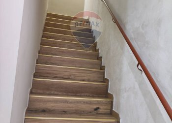 Scale - Casa indipendente Via Guglielmo Oberdan
 
33, Paterno - foto 34