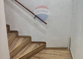 Scale - Casa indipendente Via Guglielmo Oberdan
 
33, Paterno - foto 35