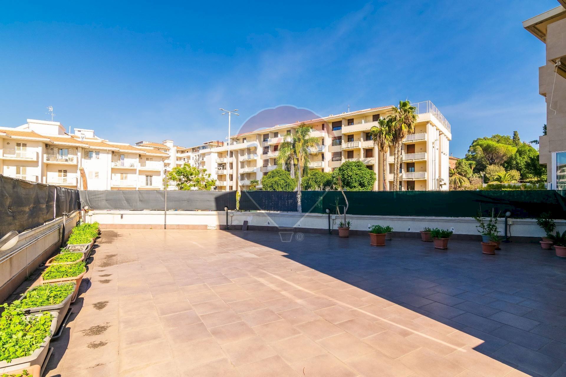 Edificio all\'aperto - Trilocale VIA BATTELLO, Catania - foto 1