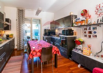 Cucina - Trilocale VIA BATTELLO, Catania - foto 7