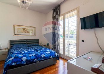 Camera / camera da letto - Trilocale VIA BATTELLO, Catania - foto 13