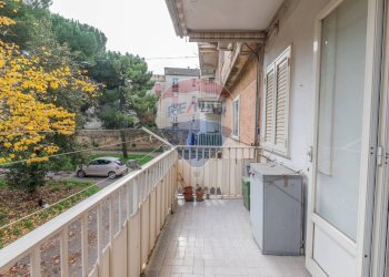 Balcone - Trilocale via madonna della via
 
221, Caltagirone - foto 23