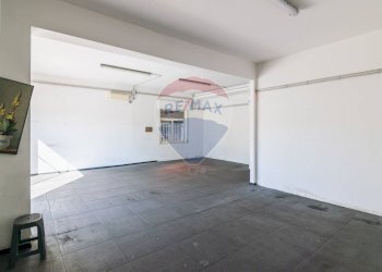 Stanza vuota - Commercial Premises Via Lo Jacono Francesco
63/65, Sant'Agata Li Battiati - photo 6