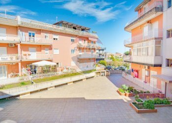 Edificio all\'aperto - Appartamento Via Bethancourt
 
1, Catania - foto 19