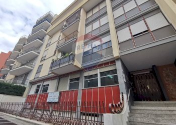 Edificio all\'aperto - Ufficio Via Don Bosco
 
45, Lecce - foto 2