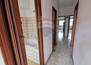 Hall / corridoio - Ufficio Via Don Bosco
 
45, Lecce - foto 21