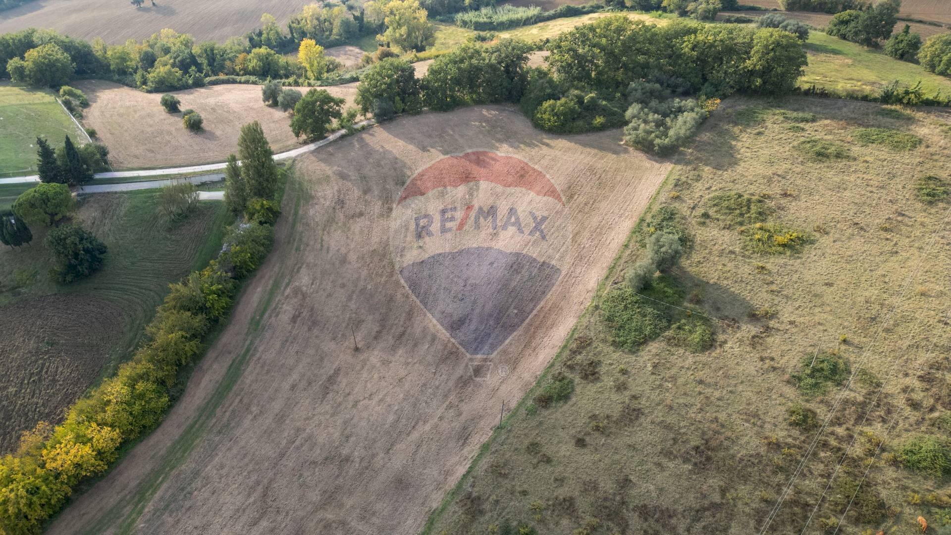 Vista drone S/Est 01 - Terreno agricolo Via Giardino Campioli 10
snc, Terre Roveresche - foto 3