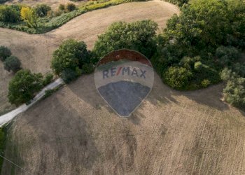 Vista drone S/Est 02 - Terreno agricolo Via Giardino Campioli 10
snc, Terre Roveresche - foto 4