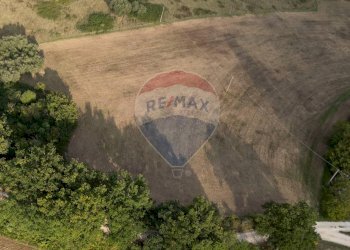 Vista Drone Est 01 - Terreno agricolo Via Giardino Campioli 10
snc, Terre Roveresche - foto 10