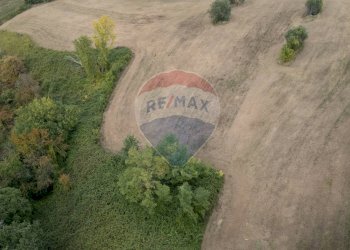 Vista drone Ovest 04 - Terreno agricolo Via Giardino Campioli 10
snc, Terre Roveresche - foto 16