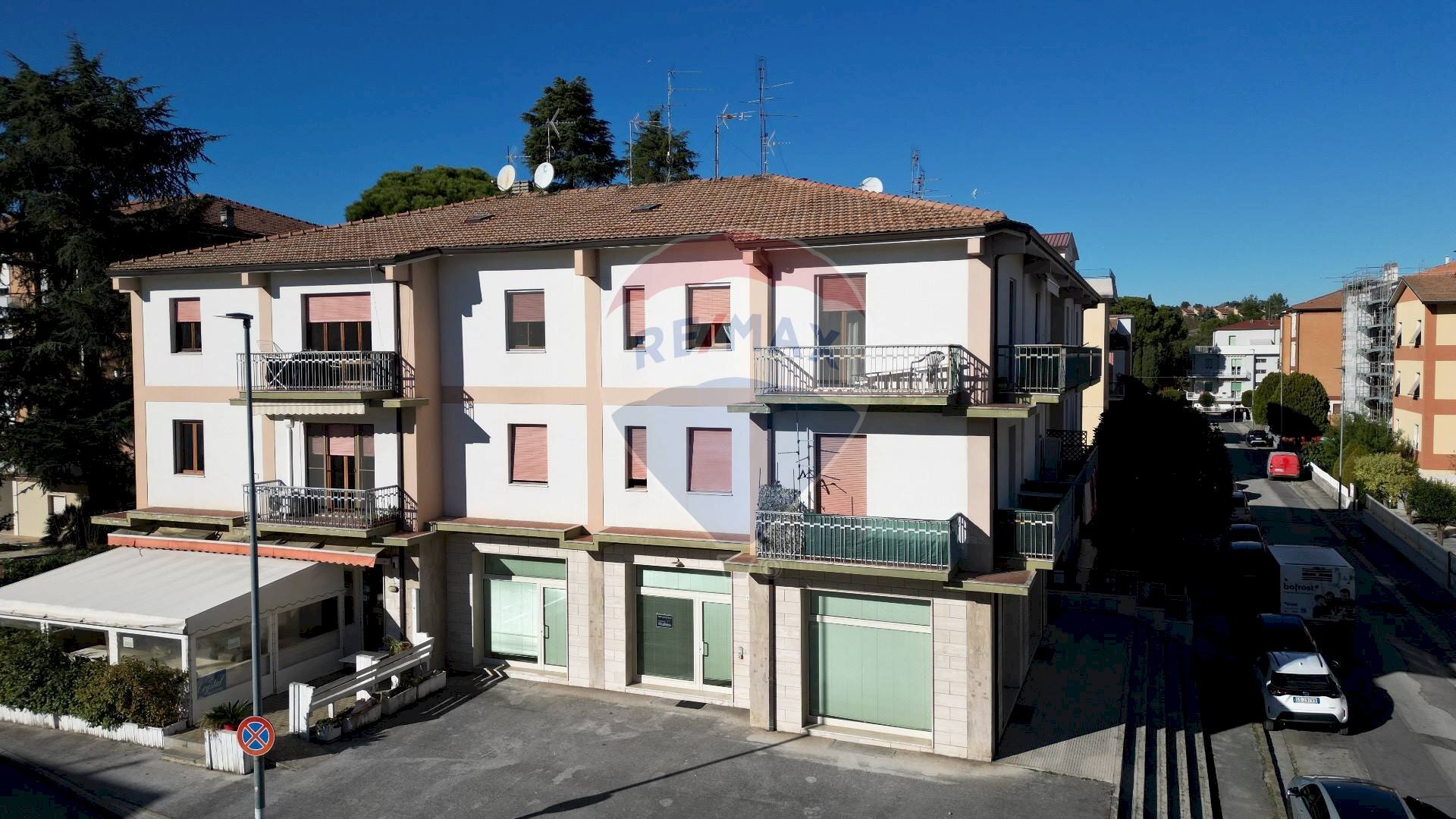 Casa all\'aperto - Shop Via San Francesco
 
89E, Jesi - photo 1