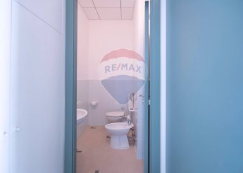 Bagno - Shop Via San Francesco
 
89E, Jesi - photo 17