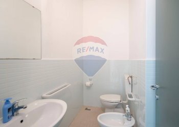 Bagno - Shop Via San Francesco
 
89E, Jesi - photo 18