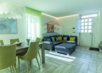 Sala da pranzo - Trilocale via san marco, Calatabiano - foto 4