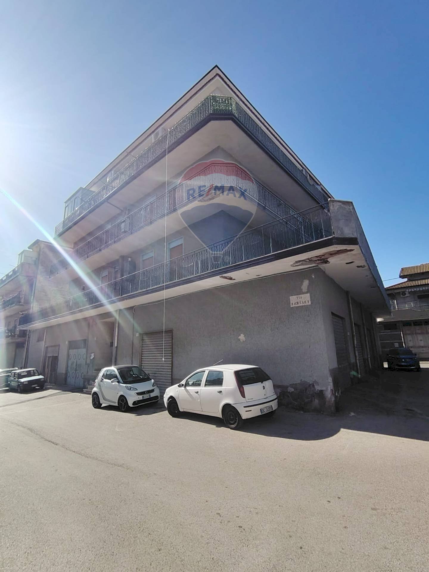 Edificio all\'aperto - Apartment via Bachelet
 
7, Adrano - photo 2