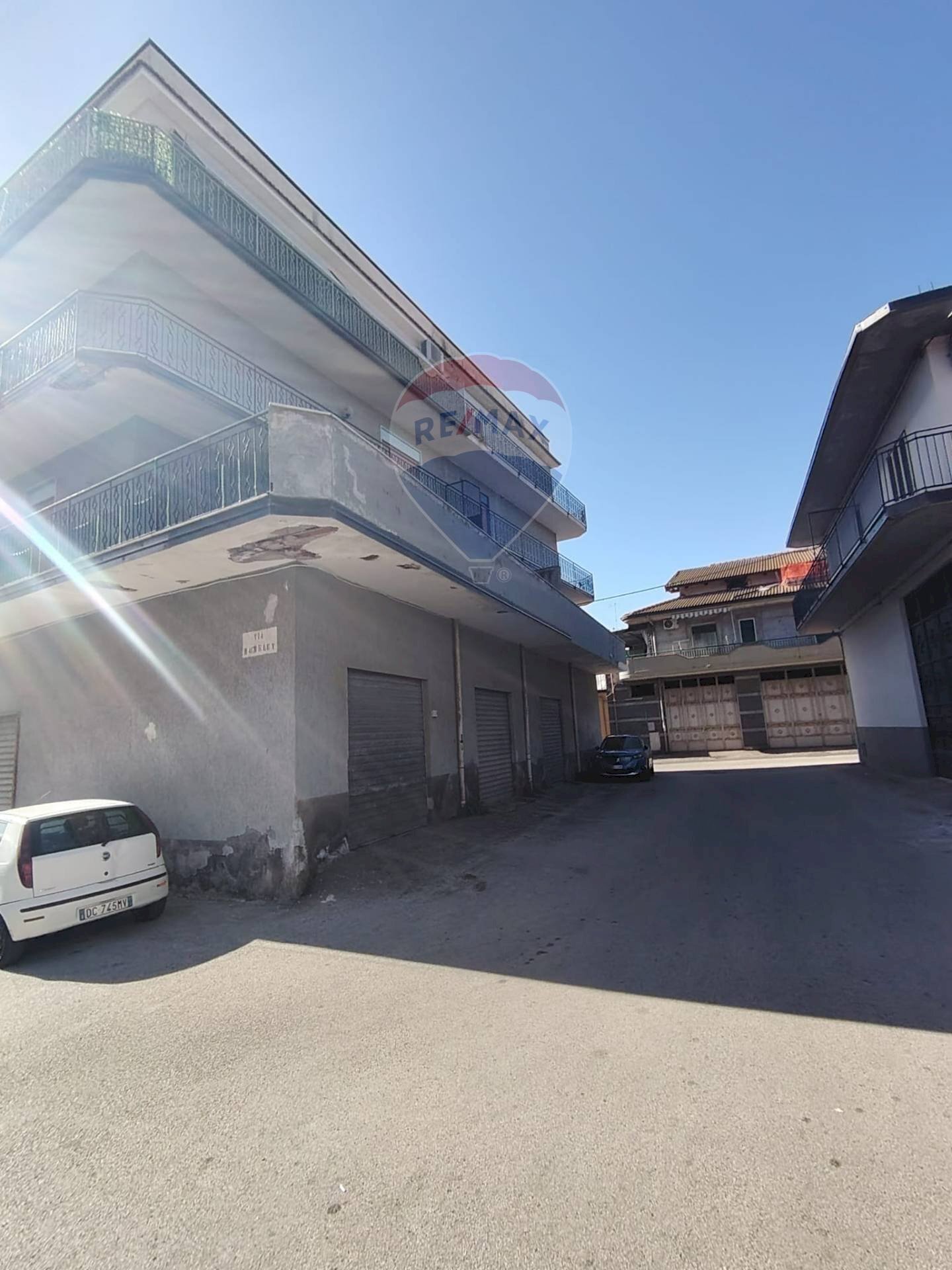 Edificio all\'aperto - Apartment via Bachelet
 
7, Adrano - photo 3