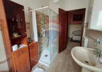 Bagno - Appartamento via Bachelet
 
7, Adrano - foto 28