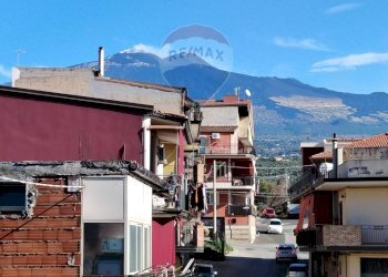 Edificio all\'aperto - Appartamento via Bachelet
 
7, Adrano - foto 47