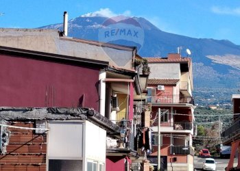 Edificio all\'aperto - Appartamento via Bachelet
 
7, Adrano - foto 48