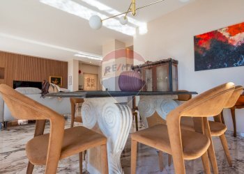 Sala da pranzo - Quadrilocale Corso Umberto
 
198, Taormina - foto 8