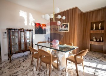 Sala da pranzo - Quadrilocale Corso Umberto
 
198, Taormina - foto 9