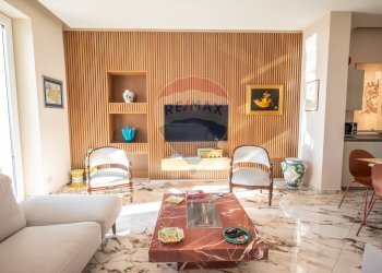 Soggiorno - Quadrilocale Corso Umberto
 
198, Taormina - foto 22