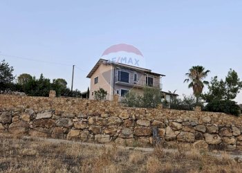 Casa all\'aperto - Rustico contrada grotta nera
 
snc, Gagliano Castelferrato - foto 3