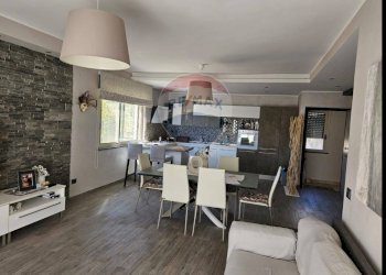 Sala da pranzo - Rustico contrada grotta nera
 
snc, Gagliano Castelferrato - foto 14