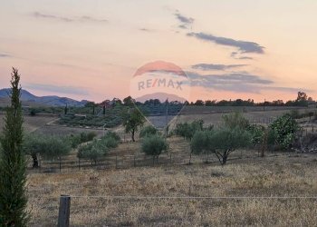 Vista delle montagne - Rustico contrada grotta nera
 
snc, Gagliano Castelferrato - foto 31