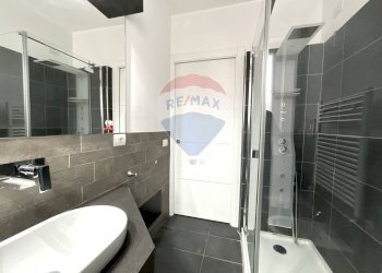 Bagno - Trilocale Via Sant'Anna
 
26, Arese - foto 18