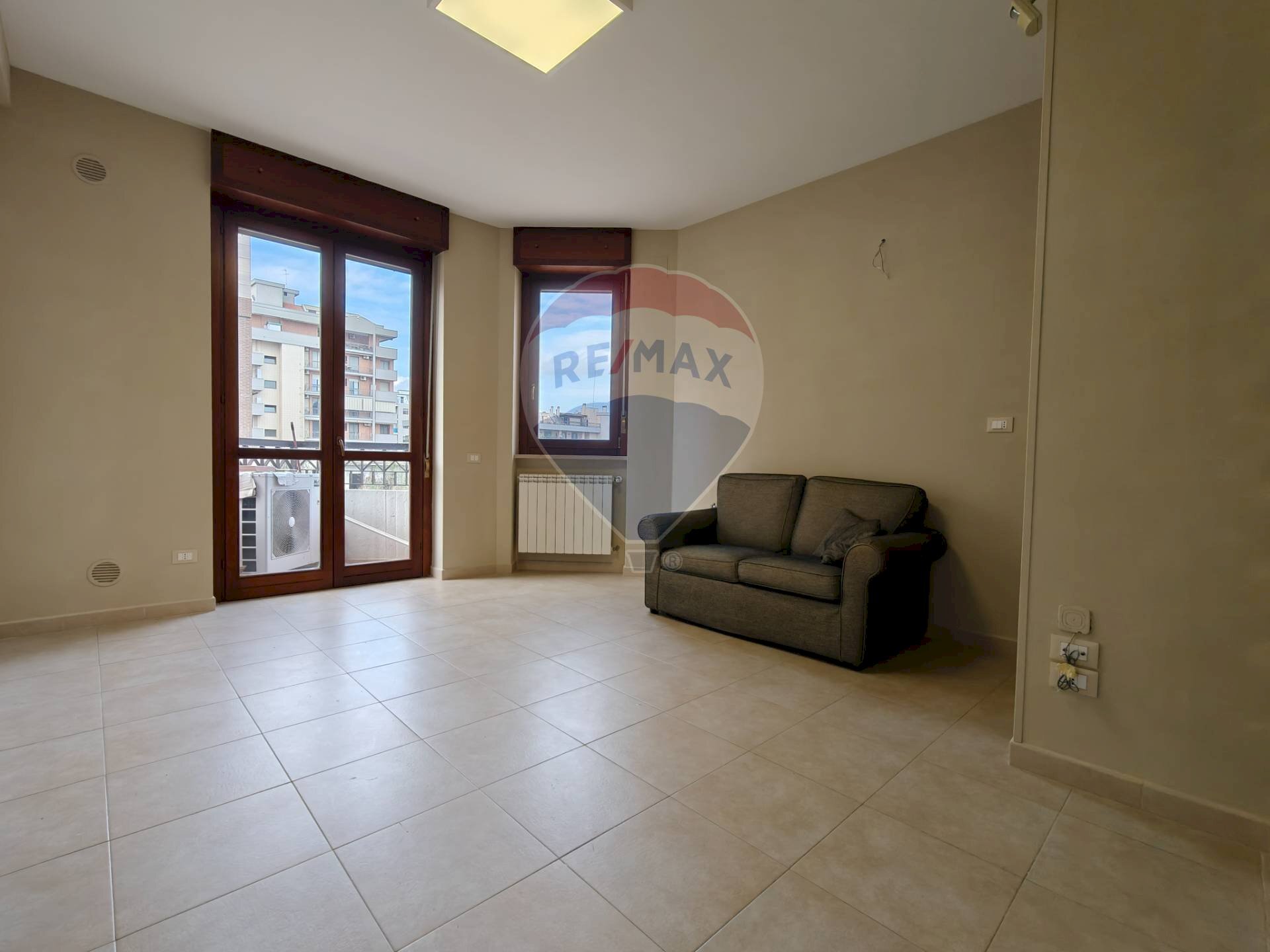 Soggiorno - Quadrilocale Via Antonio Gramsci
 
107, Foggia - foto 2